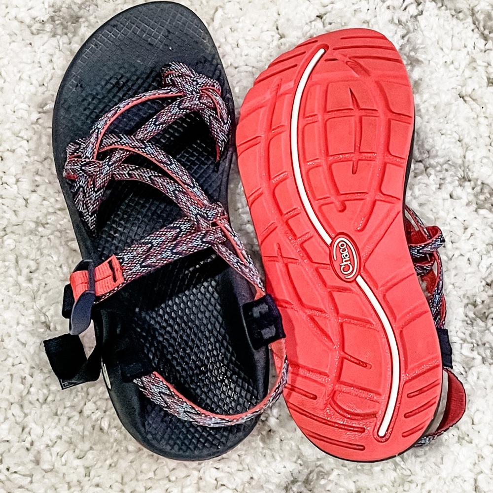 Chacos size 9 Womens sandals